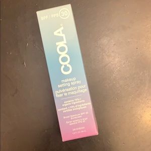 Cools Makeup Setting Spray